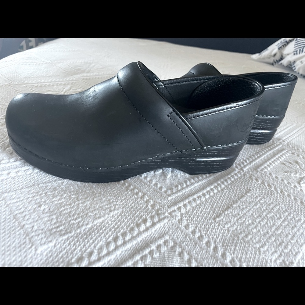 Dansko’s Clogs Gem